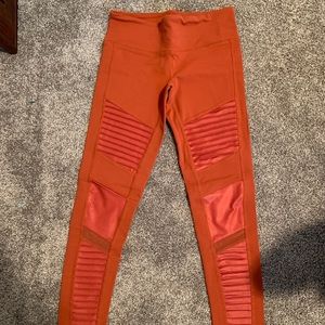 Alo yoga moto leggings